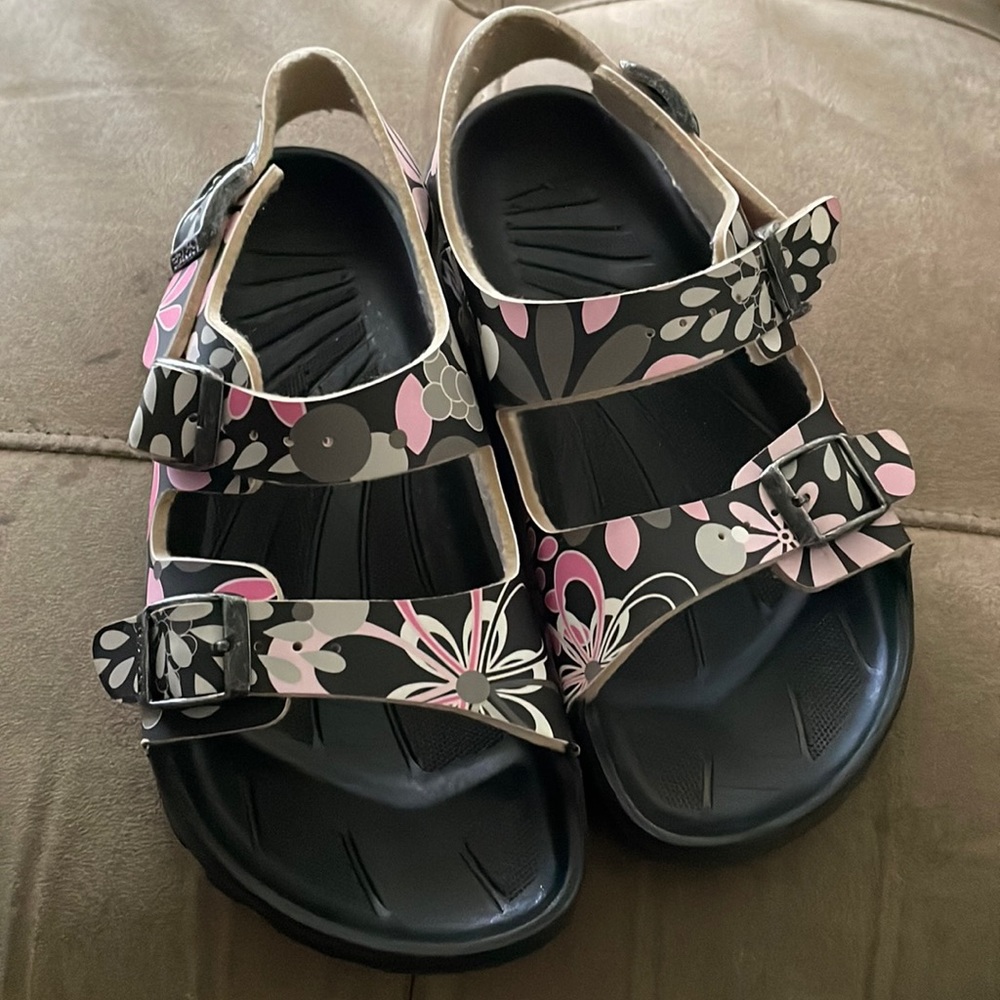 🌸Birkies by Birkenstock kids🌸